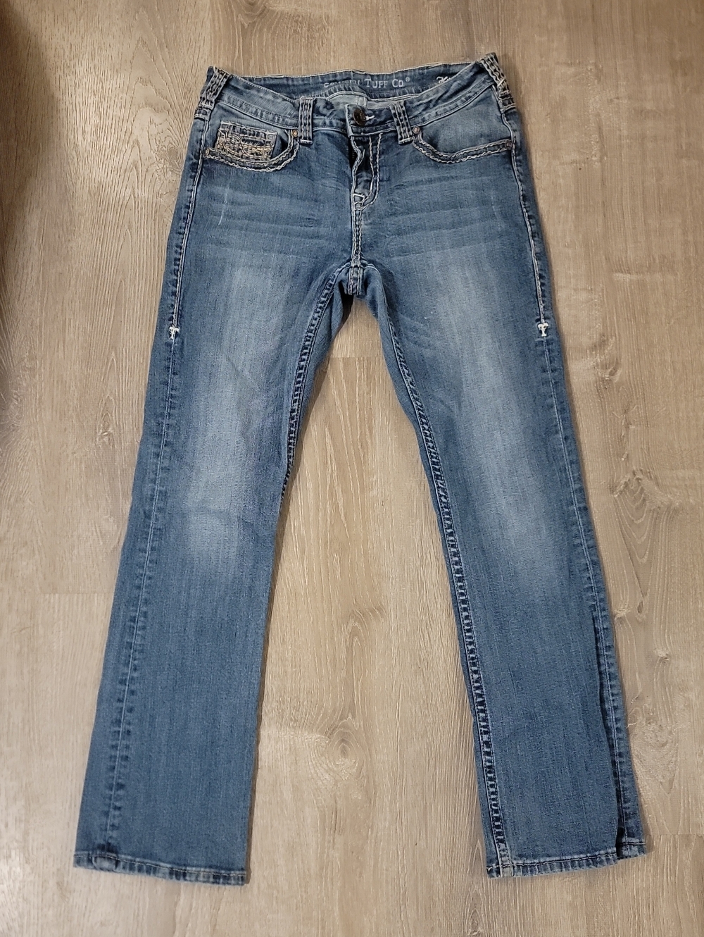 Cowgirl Tuff Women's Straight-Leg Jeans in Faded Blue Wash Size 30 By 33 Hustle